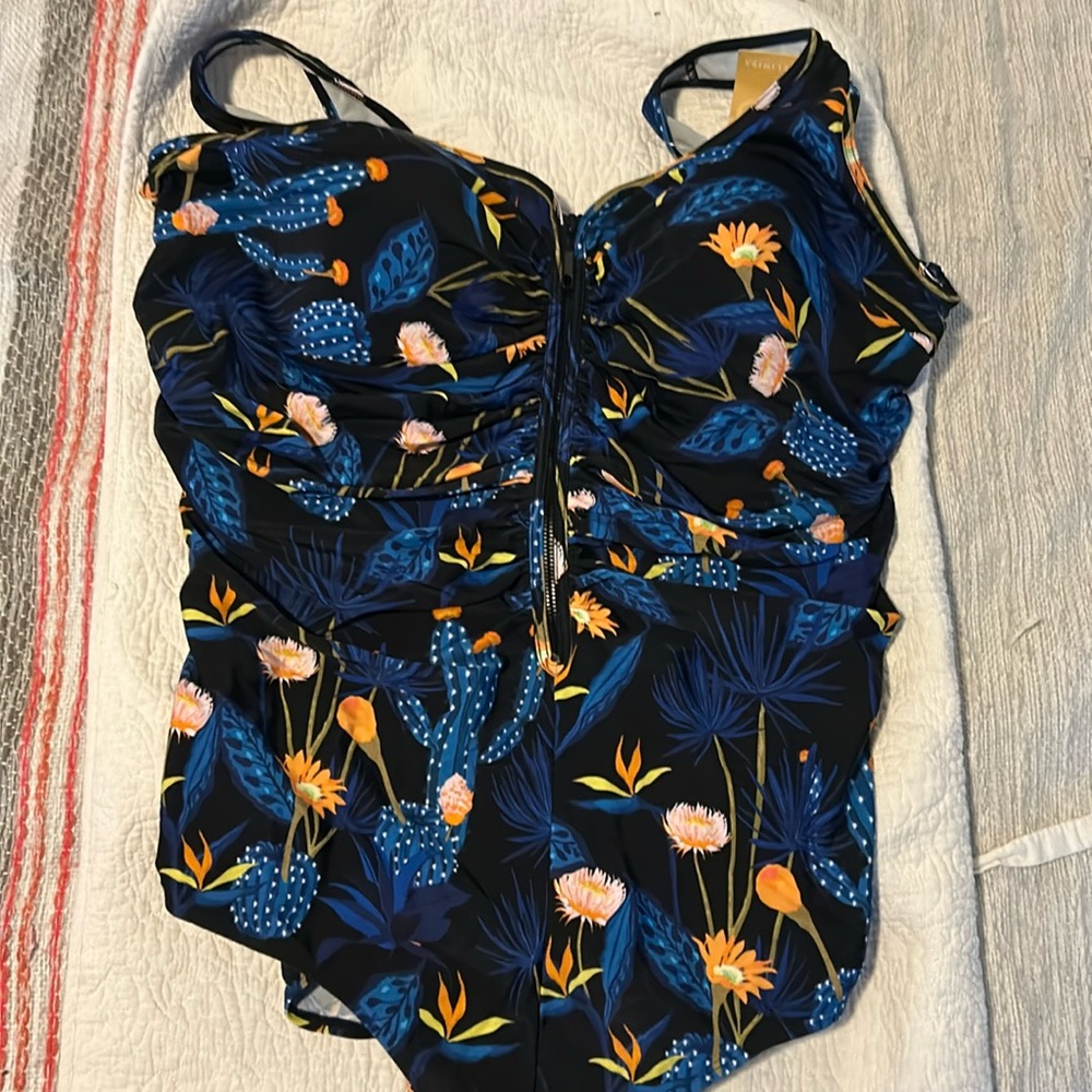 DELIMIRA one piece plus swim